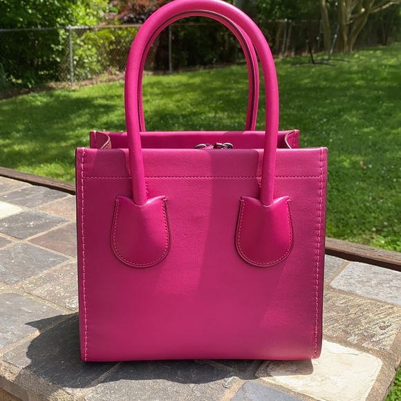 Coach Cashin 22 Tote - Picture 4 of 12